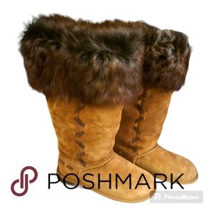 Authentic UGG fur boots - tan with lace up side - size 6 US women's